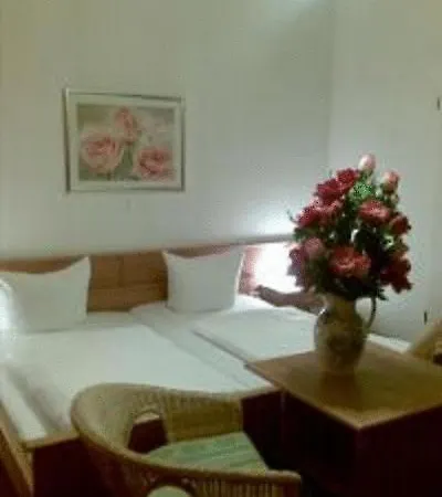 Landgasthof Klein Eilsen Hotel 2*